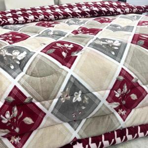 Cutie Pie- Double Bed Winter Quilt- Premium Embossed- Red floral Diagonal Design