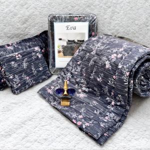 Eva Black Floral Design Comforter Set(1 Bedsheet,2 Pillow Cover & 1 Comforter)