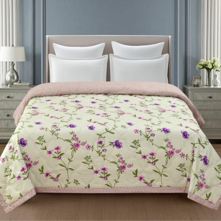 CLOUDY COZY Ultrasonic Double Bed AC Comforter - Rose Floral