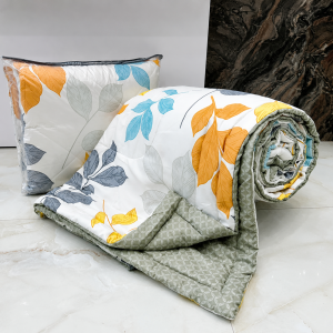 Autumn Leaf Harmony Comforter